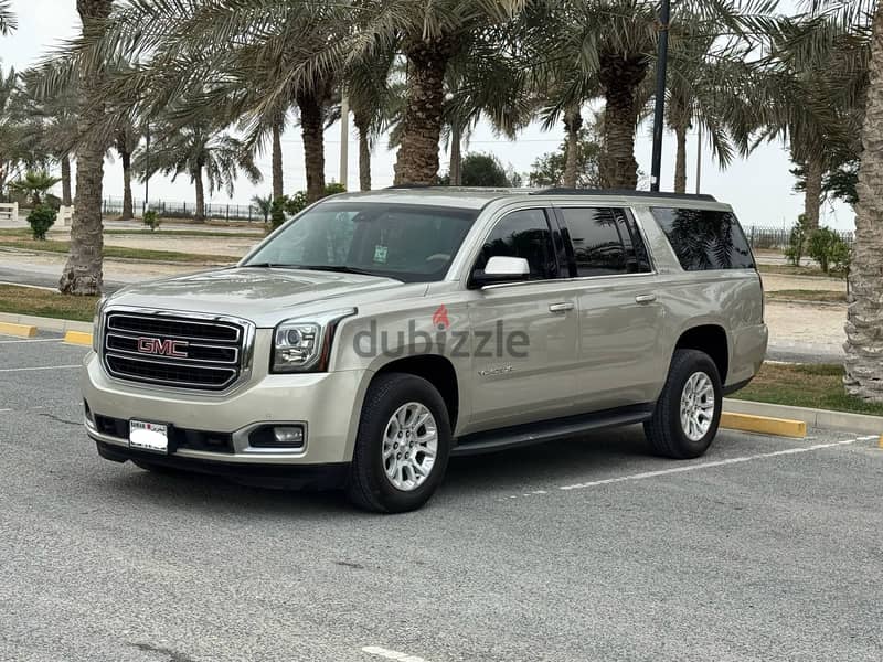 GMC Yukon XL 2015 Gold 1