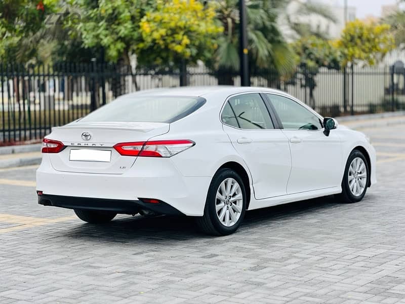 TOYOTA CAMRY LE  2018 MODEL/FOR SALE 3