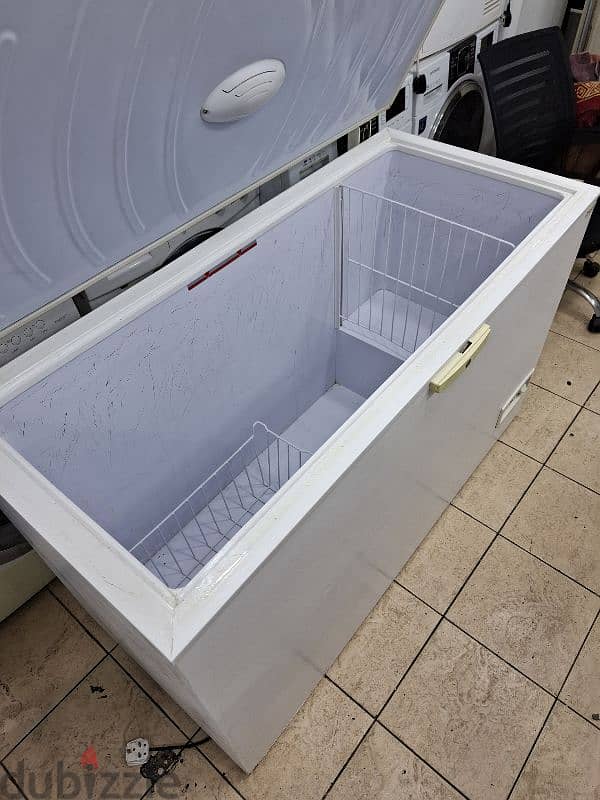 peral  Deep Freezer  Still GOOD Condition 2