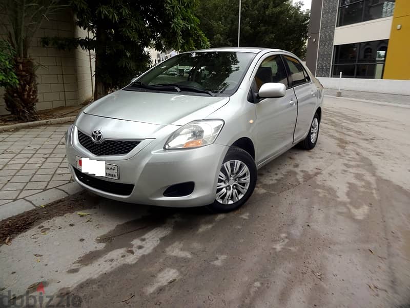 Toyota Yaris 2012 8