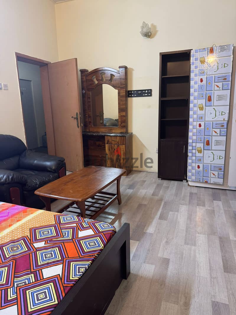 STUDIO FLAT, FULLY FURNISHED, UNLIMITED EWA, NEAR AL HILAL HOSPITAL 1