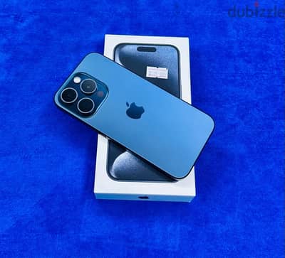 iPhone 15 pro blue titanium 128 gb battery health 100 cycle count 70