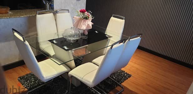 Dining table with 6 chairs 90BHD 3917 1721