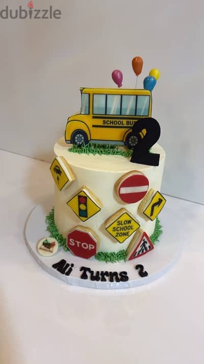 customized cakes