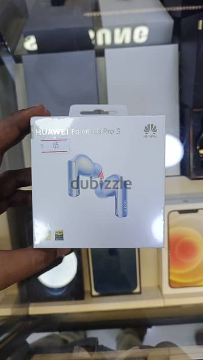 Huawei And Samsung Buds are available brand new