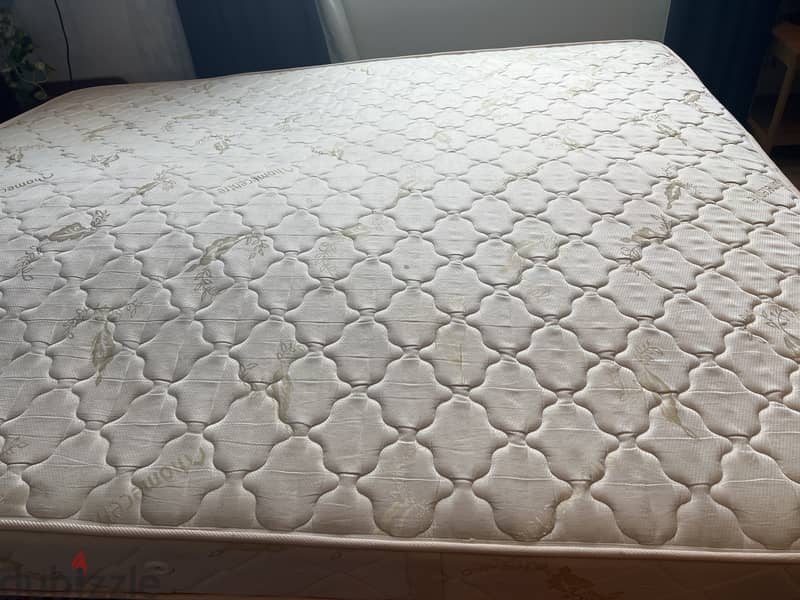 Home Center Mattress 2