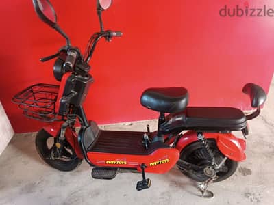 E Bikes E Scooters urgent sale good condition working 10/09