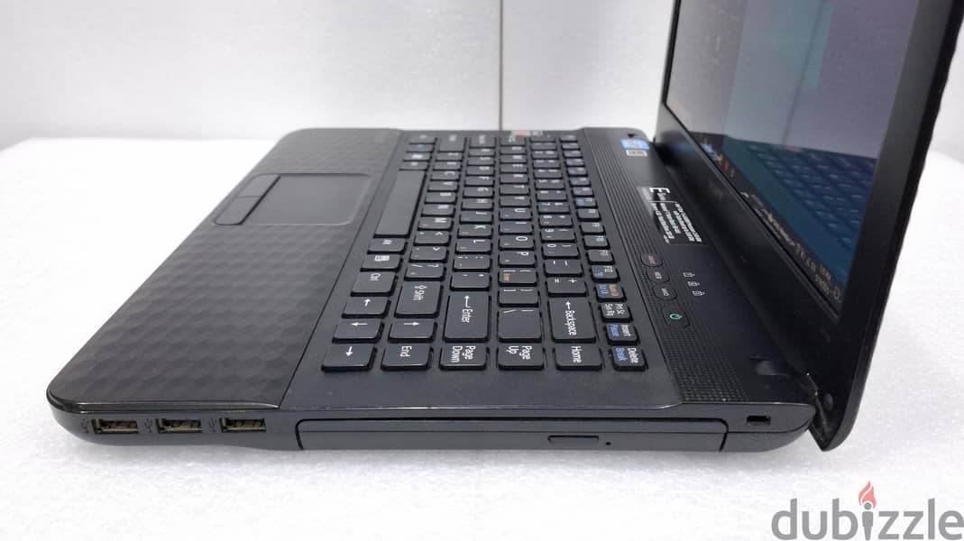 SONY Core i5 Laptop 14" HD LED Screen 8GB RAM + 500GB HDD 4