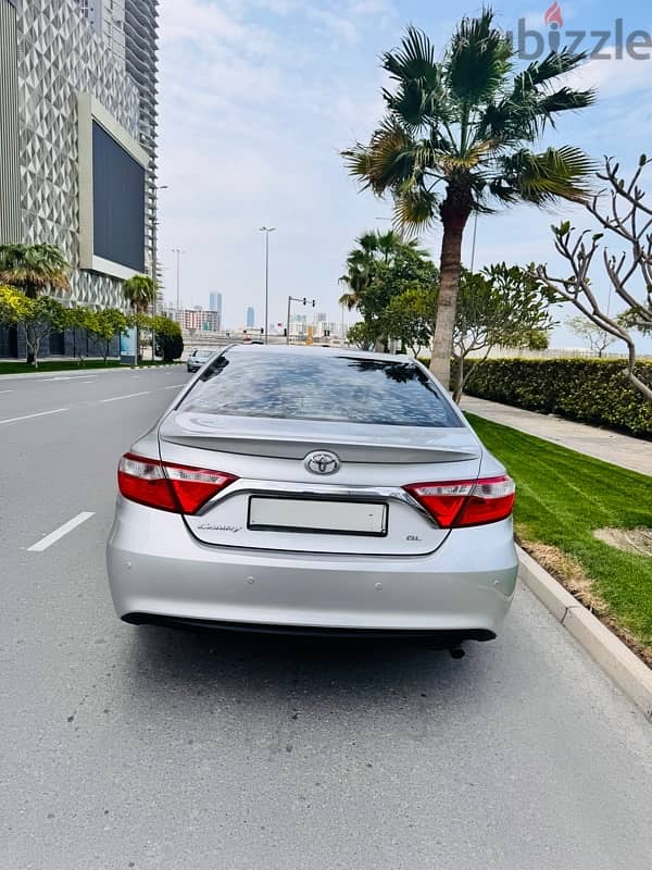 Toyota Camry 2017 10