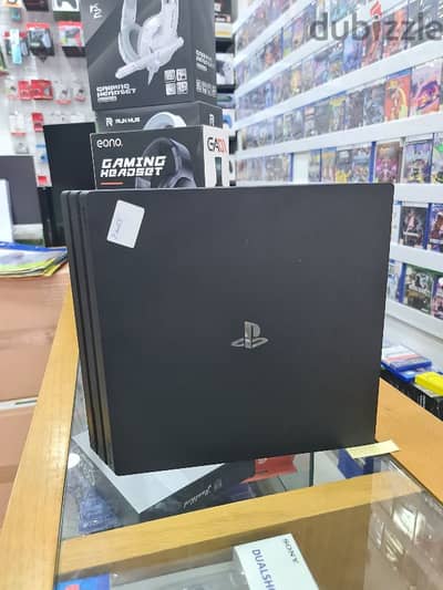 PlayStation 4 Pro 1TB  not open