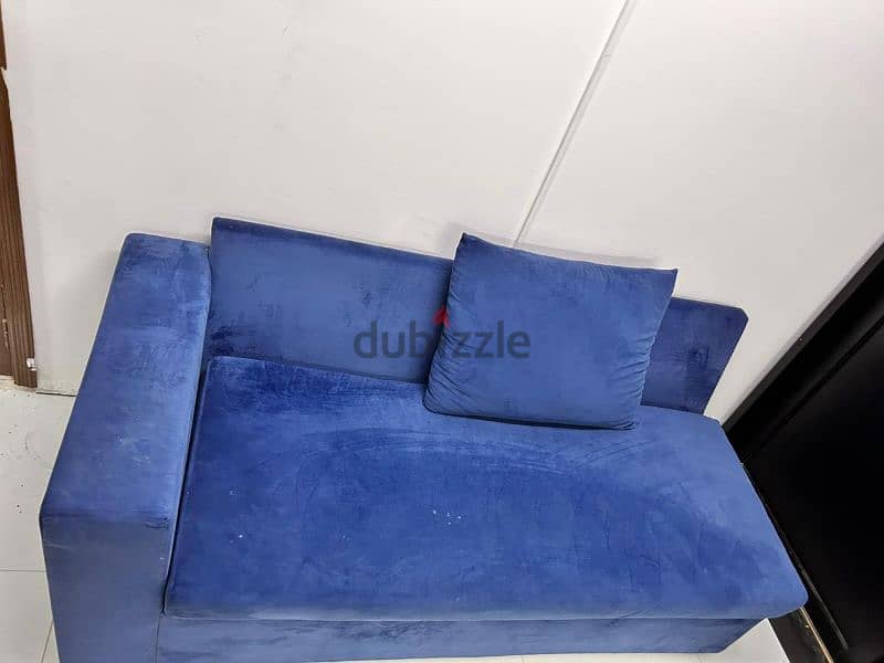 sofa Blue colour 2