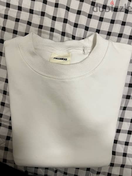 Pull and bear new T shirt 1