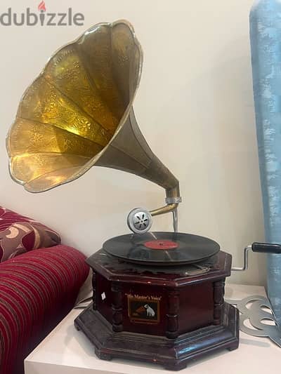 gramphon for sale غرام فون للبيع