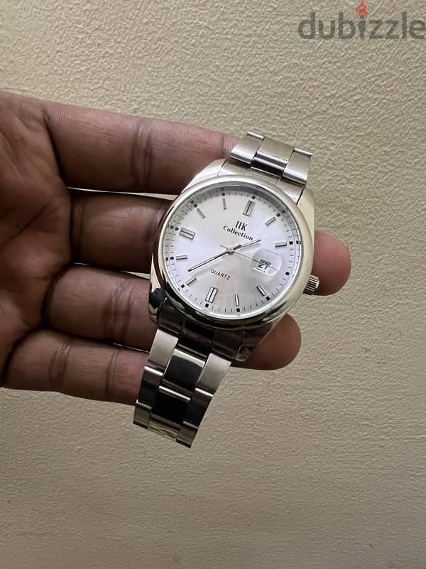 IIK collection Silver Double and Date shown daily lock water 1