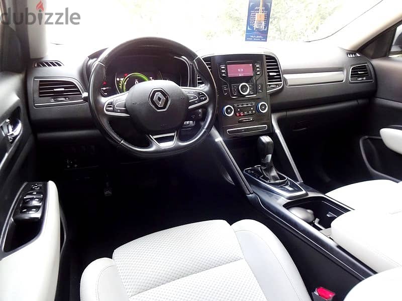 Renault Koleos 2.5L Silver 2021 Agent Maintained Zero Accident Single 8