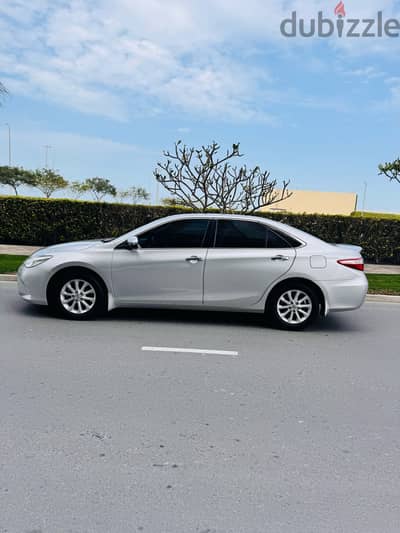 TOYOTA CAMRY GL-2017-2.5L V4 -Silver 19000km FOR SALE