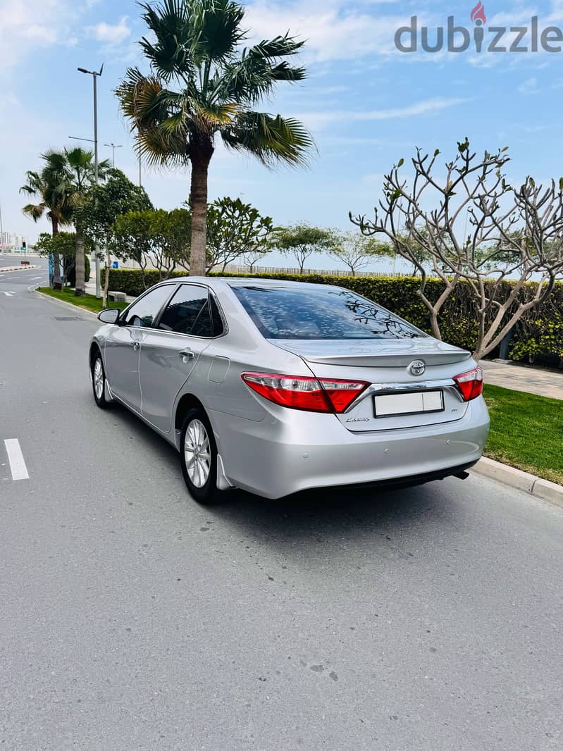 TOYOTA CAMRY GL-2017-2.5L V4 -Silver 19000km FOR SALE 5