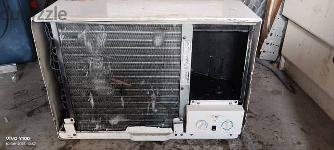 window AC for sale 2 town