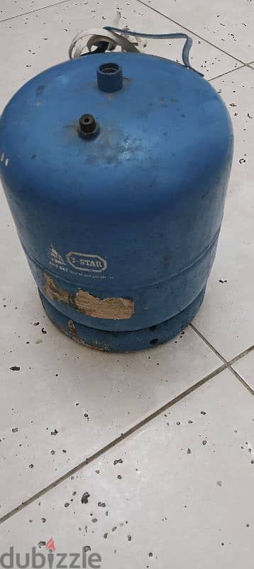 Portable Gas Stove with Small Cylinder – Ready to Use, Good Condition 2