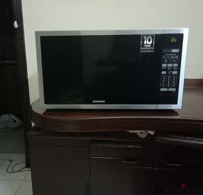 SAMSUNG  54  LTR MICROWAVE OVEN