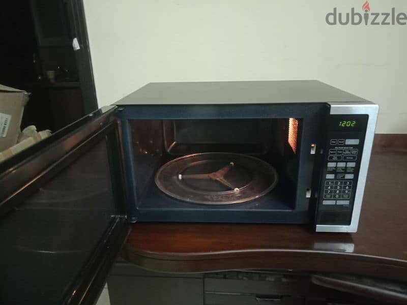 SAMSUNG  54  LTR MICROWAVE OVEN 1