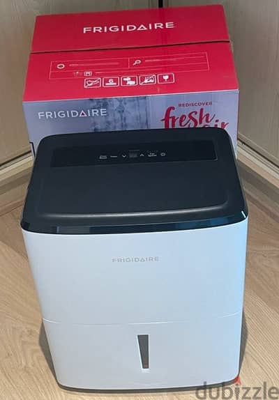 Frigidaire 30 Litre Dehumidifier