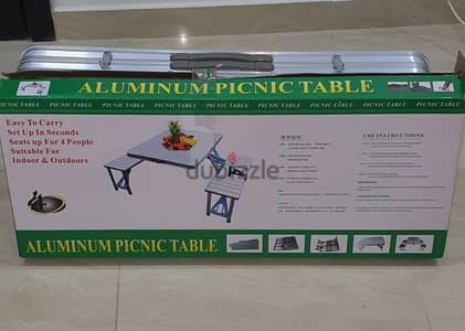 FOLDABLE PICNIC TABLE