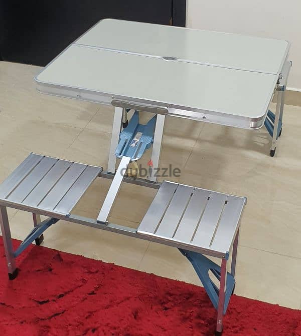 FOLDABLE PICNIC TABLE 4