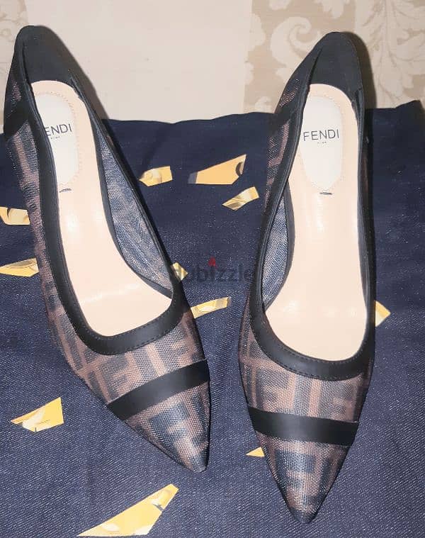 Fendi heels shoes Colibri pumps for Women New but Unbox already. 3