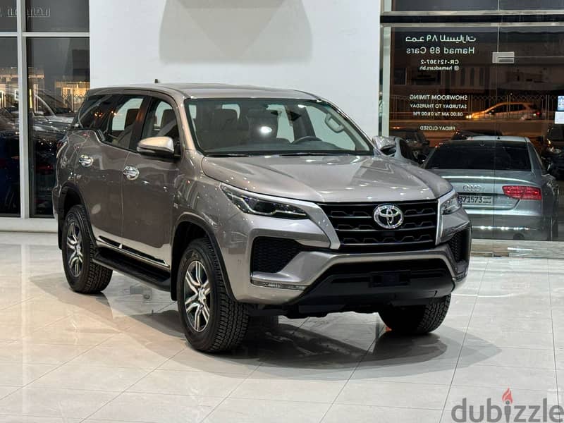 Toyota Fortuner 2024 BRONZE 0