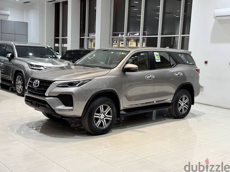 Toyota Fortuner 2024 BRONZE 1