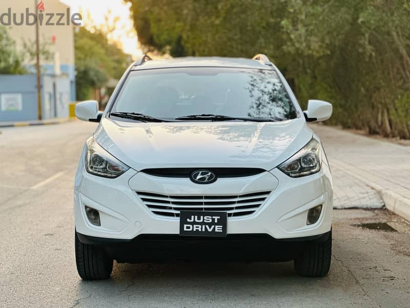 HYUNDAI TUCSON 2016 MODEL WELL-MAINTAINED CAR 3