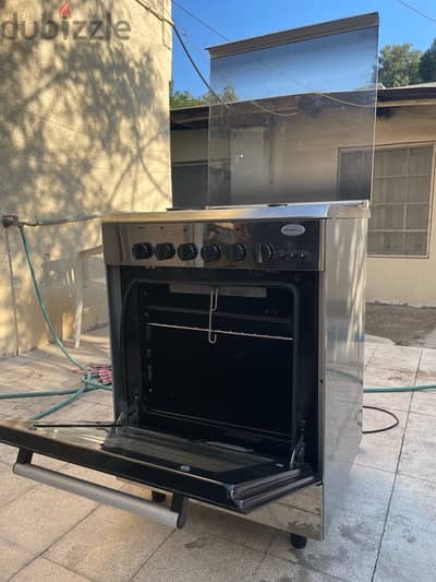 Glemgas Cooking Range – Excellent Condition for Sale