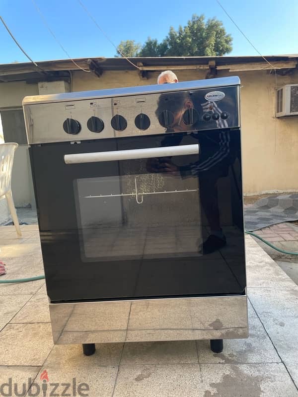 Glemgas Cooking Range – Excellent Condition for Sale 3