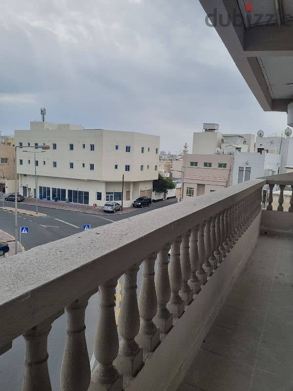 flat for rent in almuharraq with ewa 7