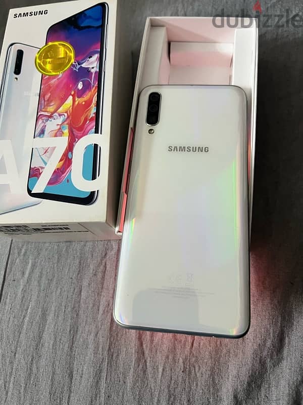 Samsung A70 2