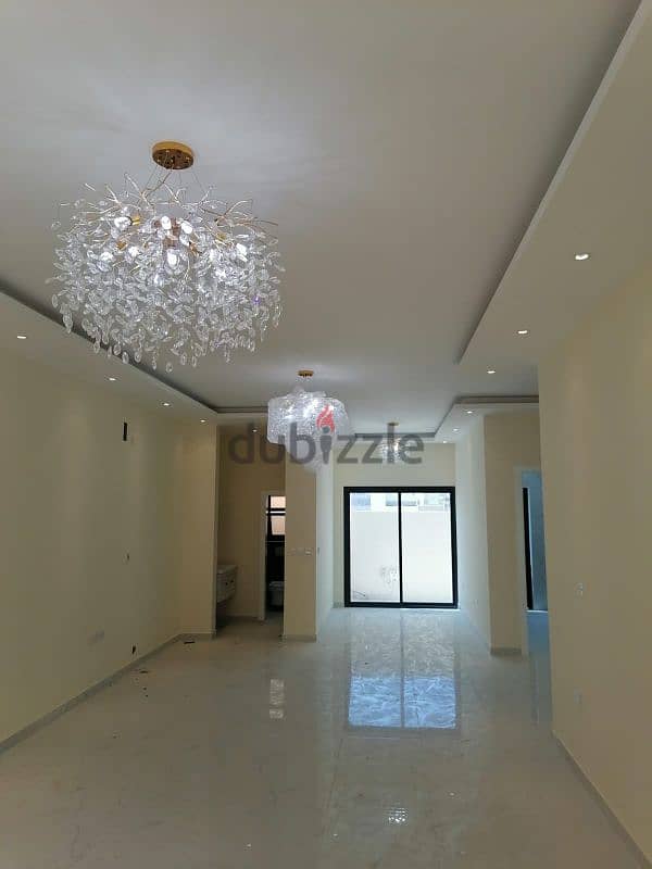 فيلا جديده للبيع في البسيتين   villa 4 sale in busateen 5