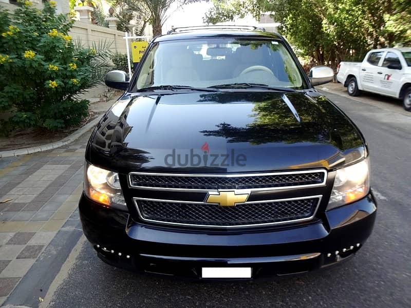 Chevrolet Tahoe LT Black Beauti Very Well Maintained Suv For Sale! 3