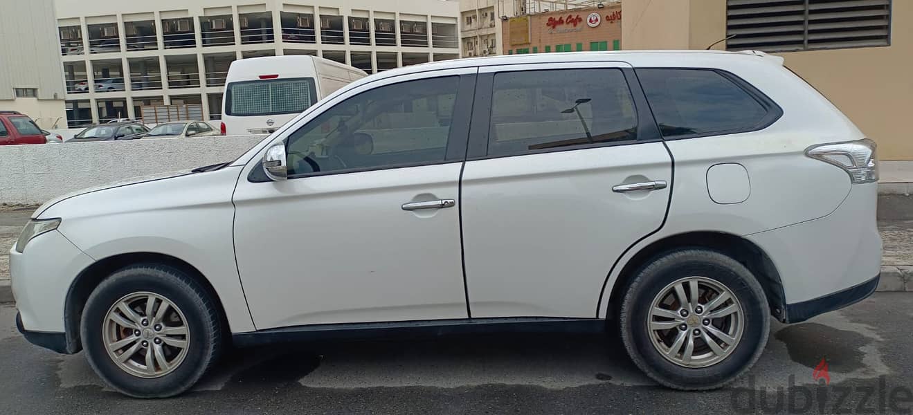 Mitsubishi Outlander 2014 3