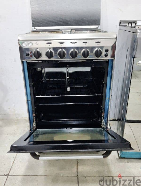 GlemGas Italy Electric Cooker 50x50 (Slightly Used) Good Condition 1