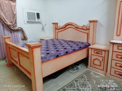 غرفة نوم كاملة مستخدمة بسعر ٦٠ دينار bed room full set 60bd