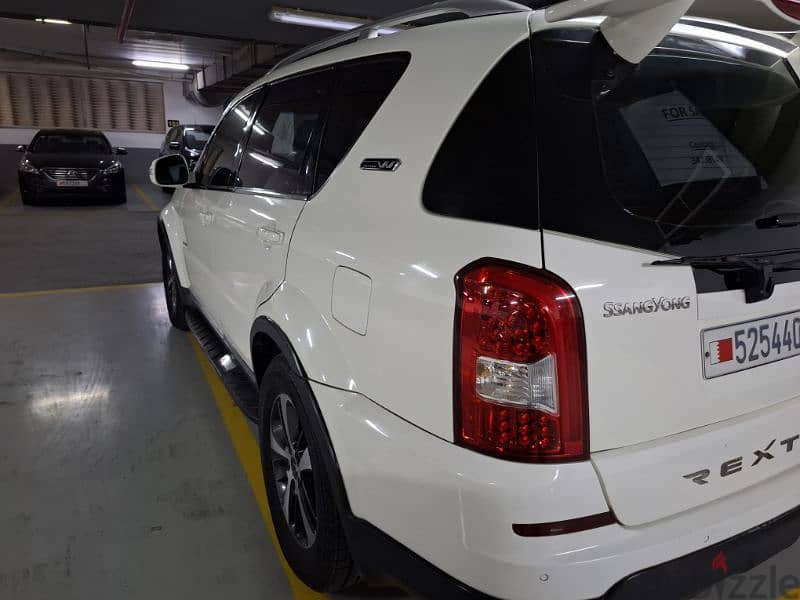 Ssang Yong Rexton 2015 7