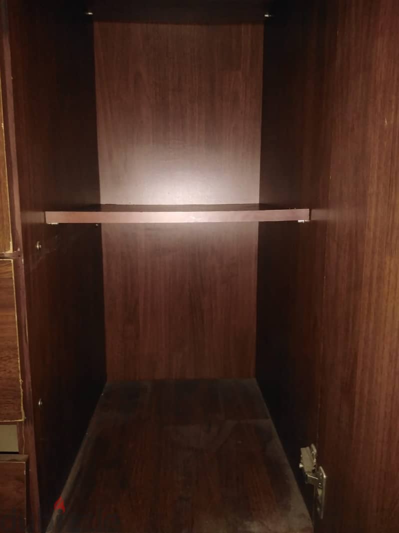 Cupboard for sale 3