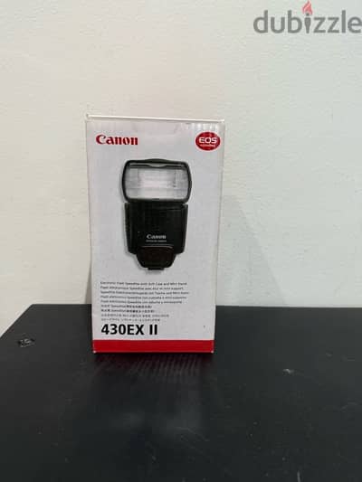 canon EOS 90D Body only with Grip & Flash