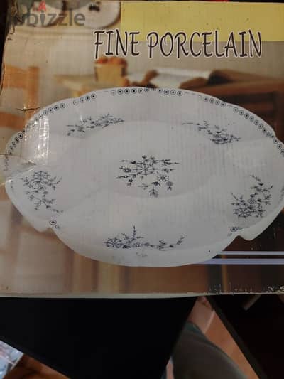 kitchware ware items  porcelain costing BD 4, & BD 3 each