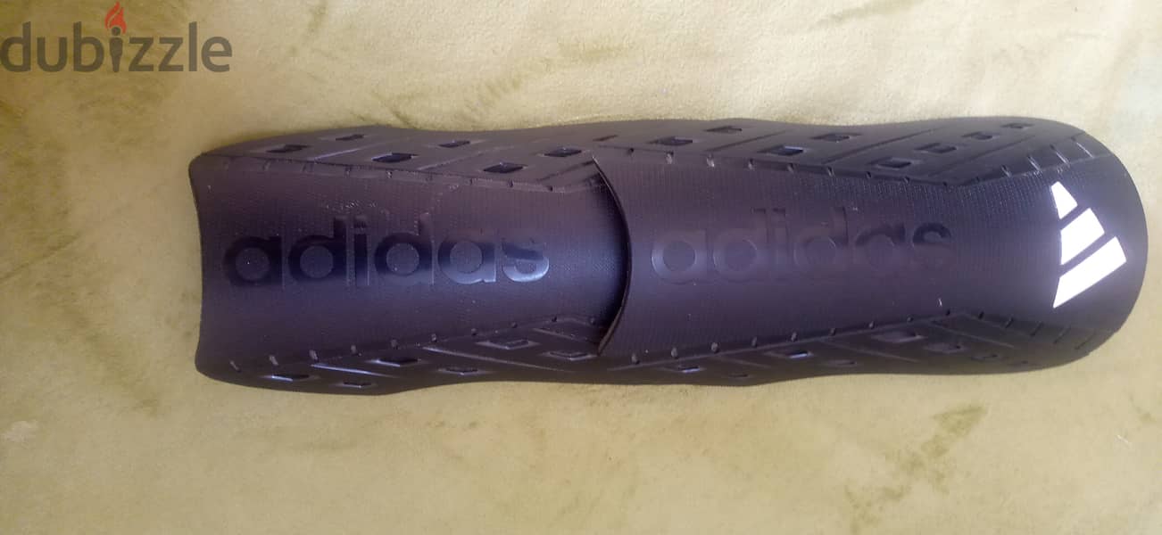 Adidas shin pad new released not used 2