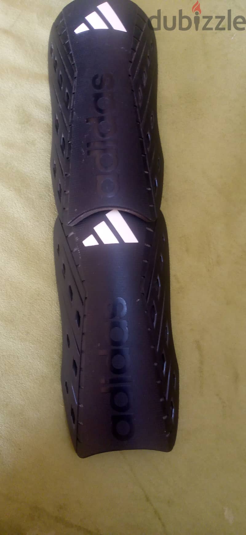 Adidas shin pad new released not used 7