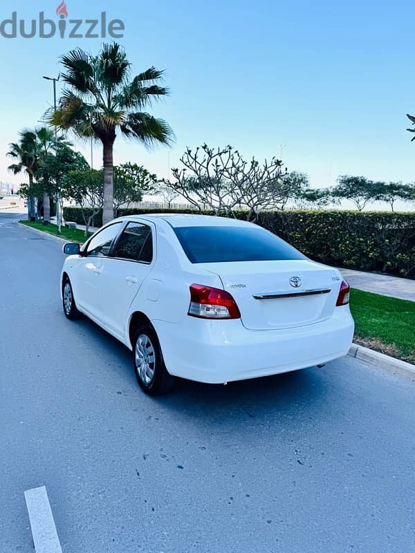 Toyota Yaris - 2012 - Well Maintained 9