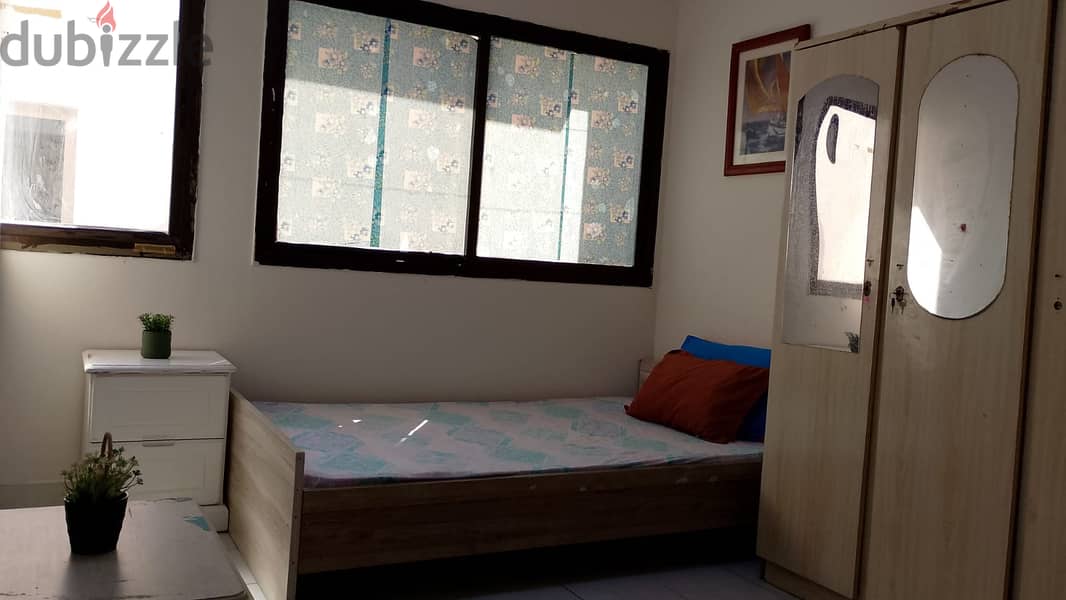 Bed Space, Room Partation for bachelors in Gudaibiya Opposite lulu 9