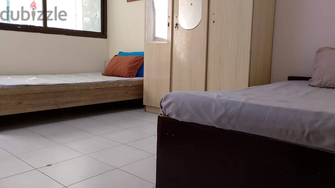 Bed Space, Room Partation for bachelors in Gudaibiya Opposite lulu 11